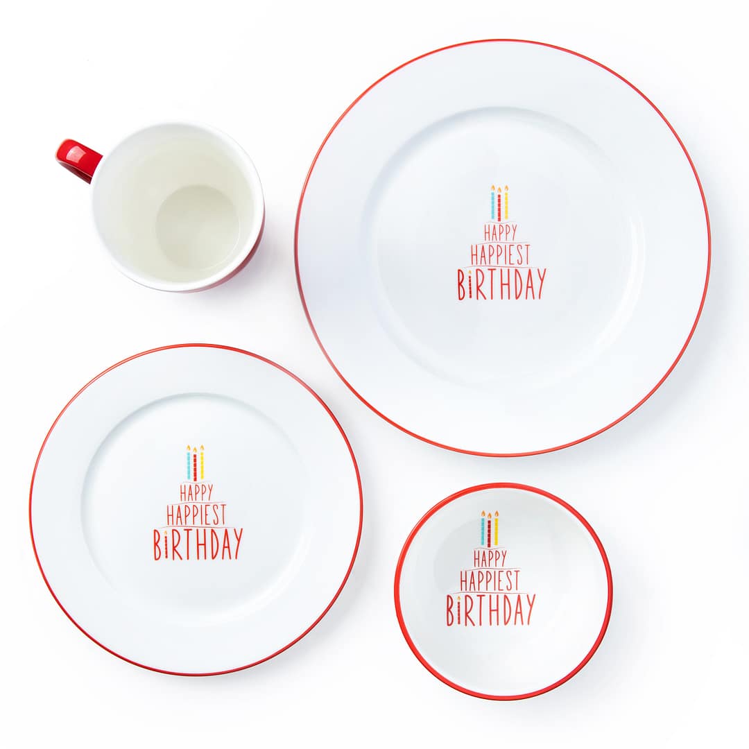 Happy Happiest Birthday Table Setting