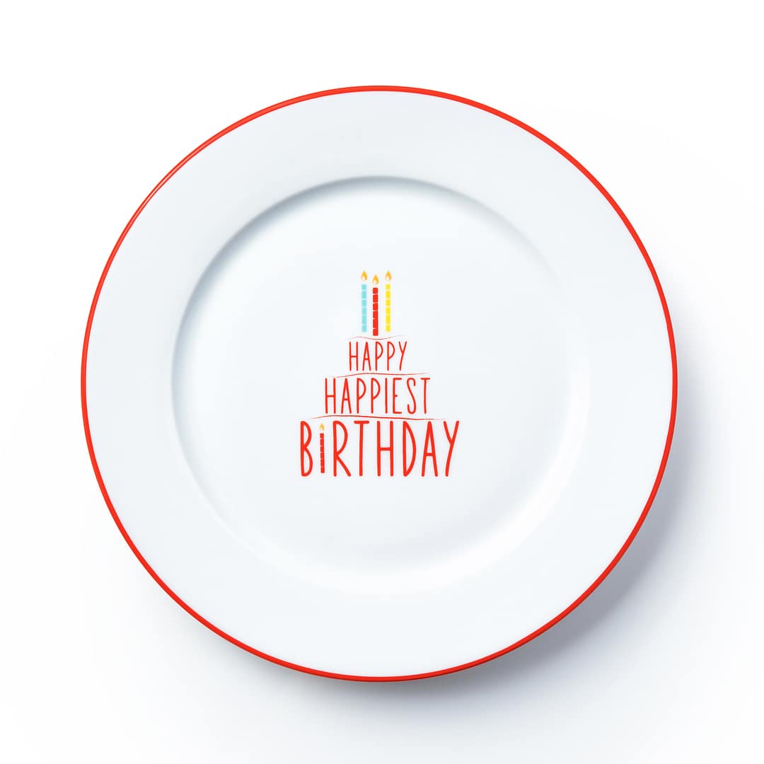 Happy Happiest Birthday Table Setting - Image 6